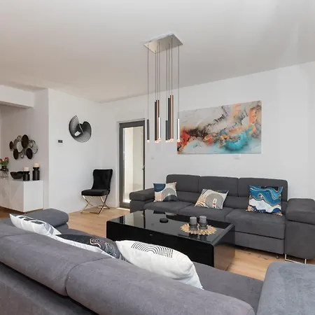 Apartment Liamare Makarska